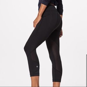 lululemon pace rival crop in black